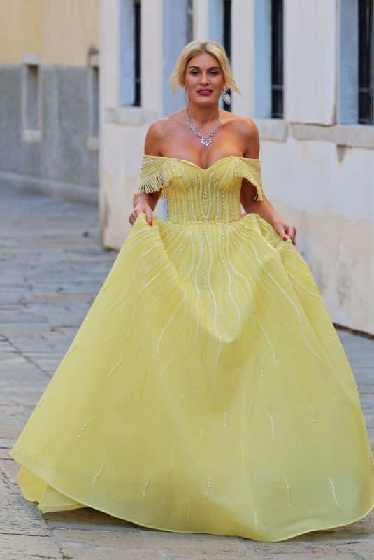 HOFIT GOLAN Out at 2022 Venice Film Festival 09/05/2022