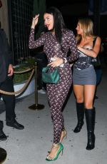 HOLLY SCARFONE Arrives at Catch Steak in Los Angeles 09/01/2022