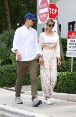 IVANKA TRUMP and Jared Kushner Out in Miami 09/17/2022
