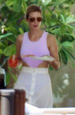 IVANKA TRUMP on Labor Day with Friends and Family in Miami 09/05/2022