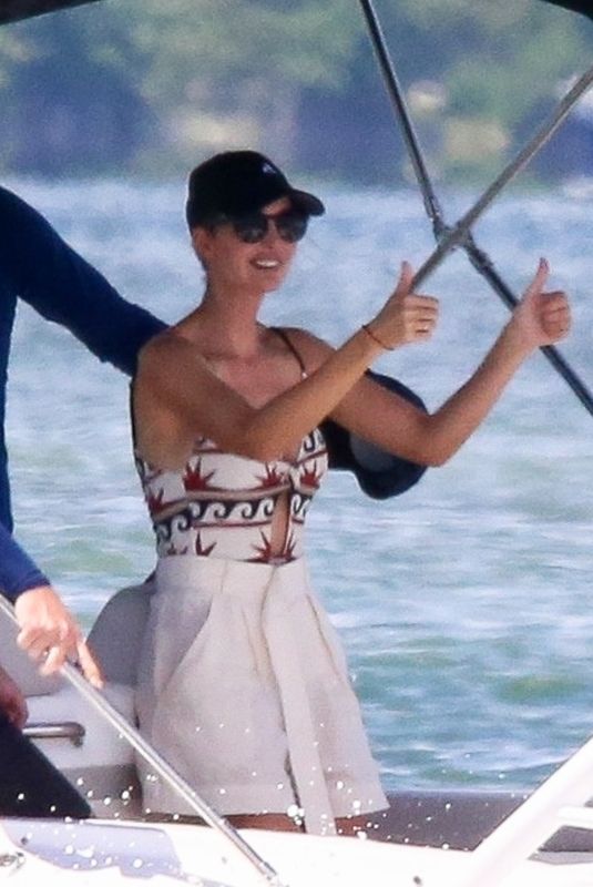 IVANKA TRUMP Out for a Boat Ride in Miami Beach 09/04/2022