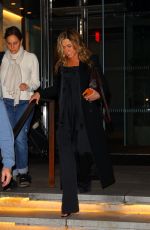 JENNIFER ANISTON Heading to the Set og The Morning Show in New York 09/29/2022