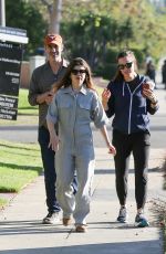 JENNIFER GARNER Out for Morning Cup of Coffee in Brentwood 09/27/2022