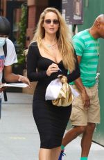 JENNIFER LAWRENCE Out and About in New York 09/09/2022