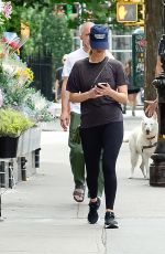 JENNIFR LAWRENCE Out and About in New York 09/18/2022