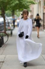 JULIANNE HOUGH Out and About in New York 09/13/2022