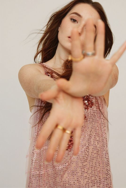 KAITLYN DEVER for Instyle Magazine, Australia September 2022