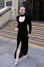 KAITLYN DEVER Leaves Her Hotel in London 09/07/2022