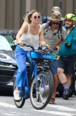 KATE HUDSON and Danny Fujikawa Out for CitiBike Ride in New York 09/05/2022