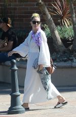 KATE HUDSON Out and About in Los Angeles 09/24/2022
