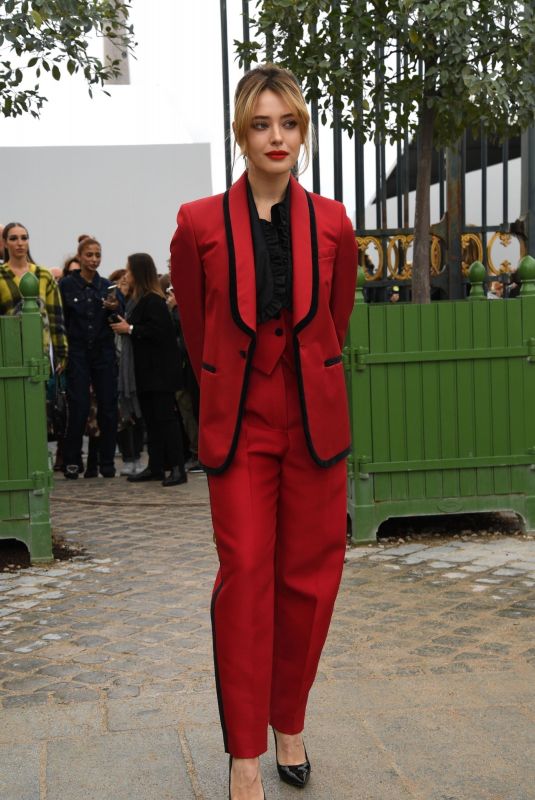 KATHERINE LANGFORD Arrives at Dior Fashion Show in Paris 09/27/2022