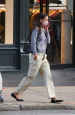 KATIE HOLMES Out and About in New York 09/13/2022