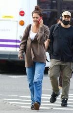 KATIE HOLMES Out and About in New York 09/20/2022