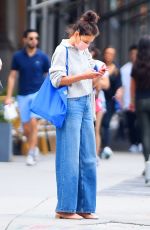 KATIE HOLMES Wearing a Face Mask Out in New York 09/13/2022