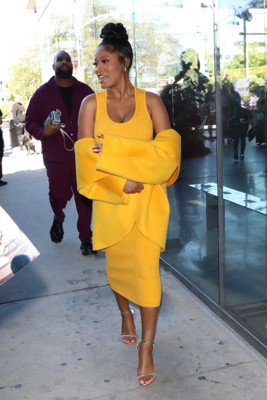 KEKE PALMER Arrives at Michael Kors Show at New York Fashion Week 09/14/2022