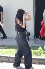 KENDALL and KYLIE JENNER Arrives at a Studio in Sherman Oaks 09/07/202