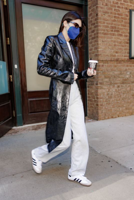 KENDALL JENNER Out for Coffee in New York 09/23/2022