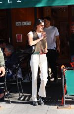 KENDALL JENNER Out for Lunch with Friends at Bar Pitti in New York 09/21/2022