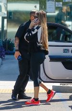 KHLOE KARDASHIAN Arrives at a Studio in Los Angeles 09/29/2022