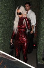 KIM and KHLOE KARDASHIAN Leaves Beyonce