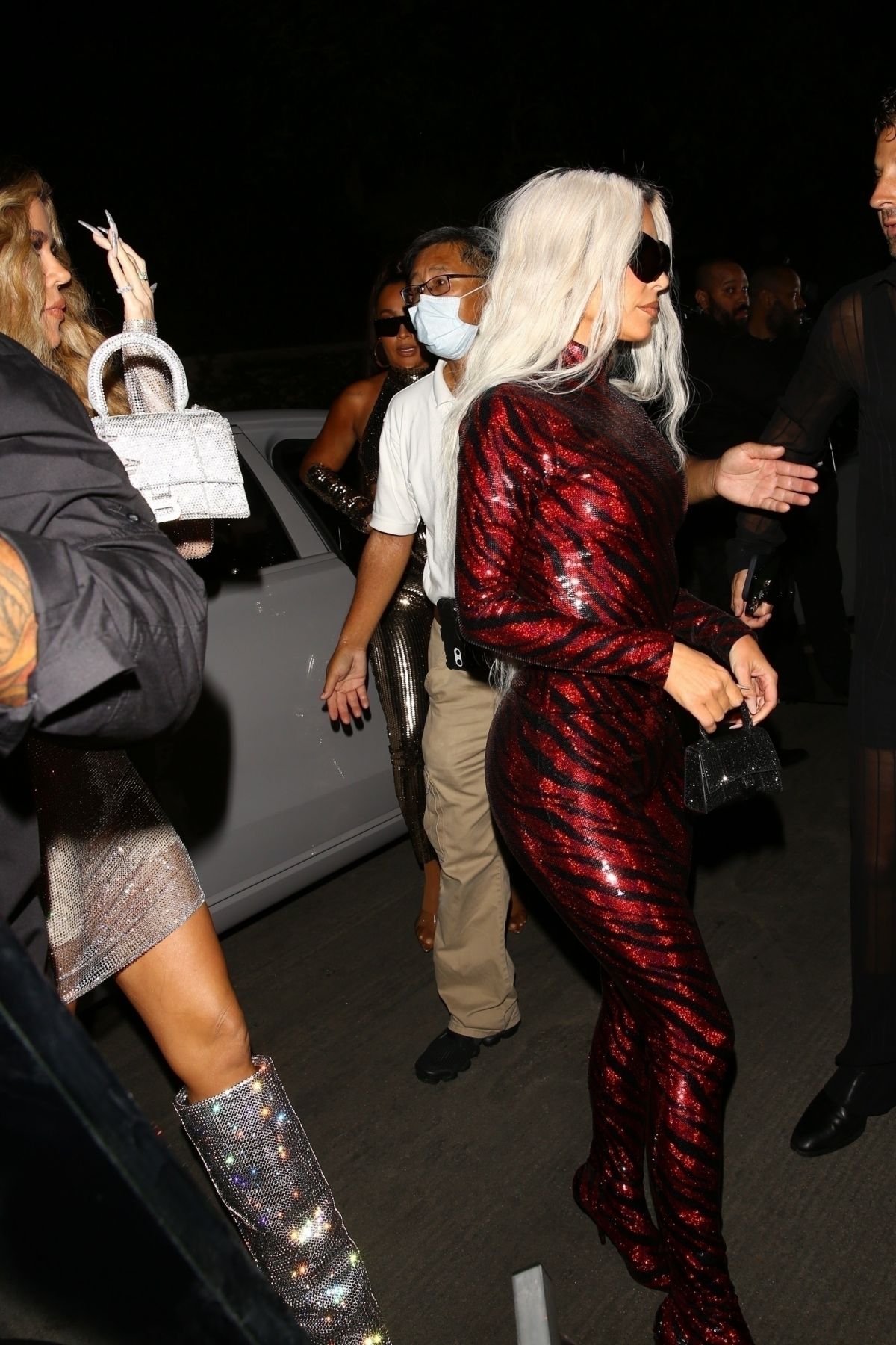 KIM and KHLOE KARDASHIAN Leaves Beyonce’s 41st Birthday Party in Los ...