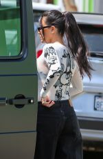 KIM and KOURTNEY KARDASHIAN Out in Sherman Oaks 09/07/2022