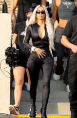 KIM KARDASHIAN Heading to a Photoshoot in Los Angeles 09/14/2022