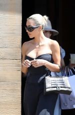 KIM KARDASHIAN Out for Lunch with Laura Arrillaga-Andreessen at Nobu Restraurant in Malibu 09/01/2022