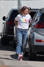 KRISTEN BELL Out and About in Los Angeles 09/12/2022