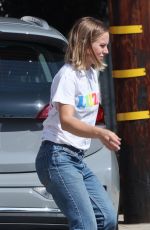 KRISTEN BELL Out and About in Los Angeles 09/12/2022