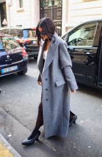 KYLIE JENNER Arrives at Her Hotel in Paris 09/30/2022