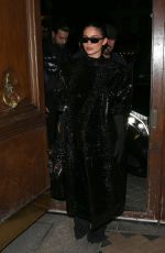 KYLIE JENNER Leaves Her Hotel in Paris 09/28/2022