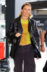 LARA BINGLE Arrives at Sydney International Airport 09/25/2022