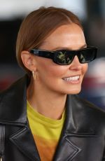 LARA BINGLE Arrives at Sydney International Airport 09/25/2022