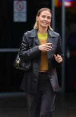 LARA BINGLE Arrives at Sydney International Airport 09/25/2022