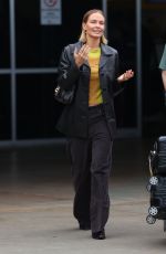 LARA BINGLE Arrives at Sydney International Airport 09/25/2022