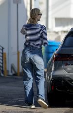 LAURA DERN Out for Frozen Yogurt in Santa Monica 09/16/2022