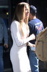LEANN RIMES Leaves Good Day New York 09/15/2022