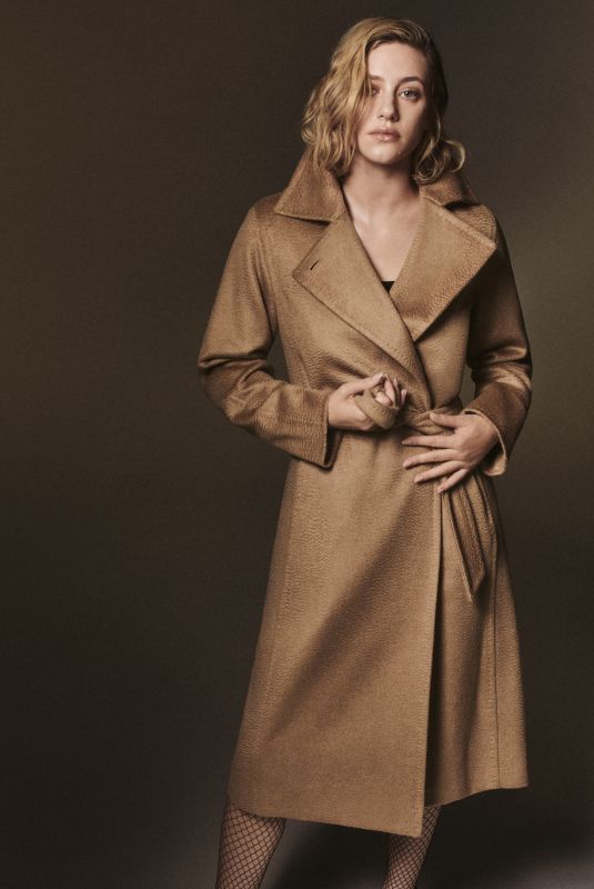 LILI REINHART for Max Mara Face of the Future Award, September 2022