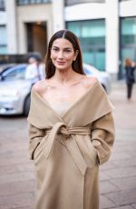 LILY ALDRIDGE Out at Milan Fashion Week 09/22/2022