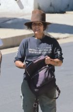 LINDA PERRY Out Hiking with a Friend in Los Feliz 09/24/2022