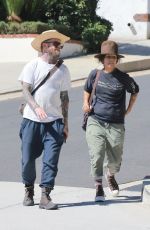 LINDA PERRY Out Hiking with a Friend in Los Feliz 09/24/2022