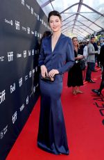 MARY ELIZABETH WINSTEAD at Raymond & Ray Premiere at 2022 Toronto International Film Festival 09/12/2022