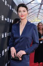MARY ELIZABETH WINSTEAD at Raymond & Ray Premiere at 2022 Toronto International Film Festival 09/12/2022