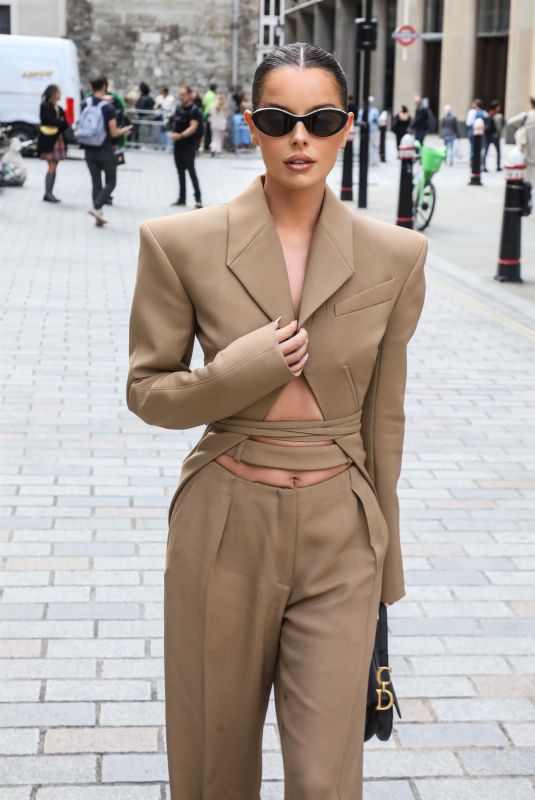 MAURA HIGGINS Arrives at Paul Costelloe London Fashion Week Show 09/16/2022