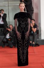 MIA GOTH at Pearl Premiere at 79th Venice International Film Festival 09/03/2022