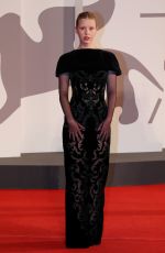 MIA GOTH at Pearl Premiere at 79th Venice International Film Festival 09/03/2022