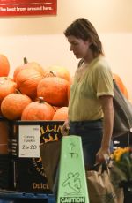 MILLA JOVOVICH Shopping for Groceries at Whole Foods in Beverly Hills 09/20/2022