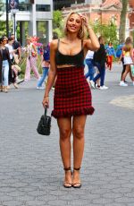 MODEL ROZ Arrives at Monse Fashion Show at NYFW in New York 09/08/2022