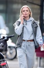 NADIYA BYCHKOVA Out to Catch a Bus in London 09/08/2022